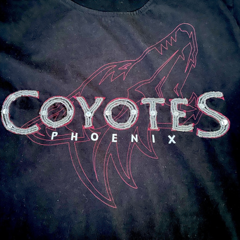 Phoenix coyotes tshirt